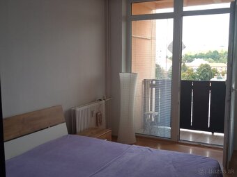 3 izbovy byt na prenajom - 9