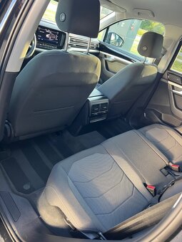 Volkswagen Touareg 3.0 V6 TDI SCR  4Motion Tiptronic - 9