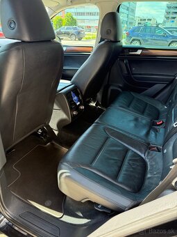 Volkswagen Touareg II 3.0 V6 - 9