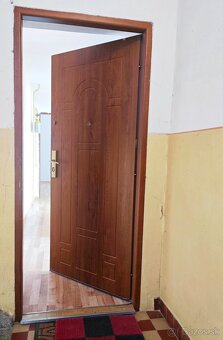 NA PREDAJ 2 izbový byt v centre Novák 64 m2 - 9