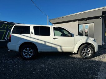 Nissan Pathfinder 2.5 dCi SE ,,7 MIEST - 9