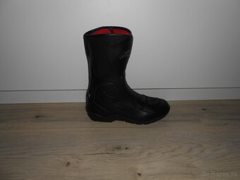 Predam nove damske kozene moto cizmy znacky RST TUNDRA CE - 9