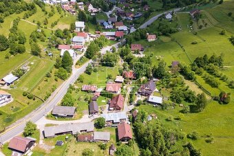 Stavebný pozemok o výmere 1638 m2 v obci Lutiše - 9