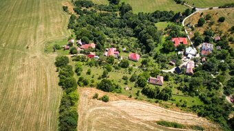 Krásny rekreačný pozemok s možnosťou výstavby chaty - 9