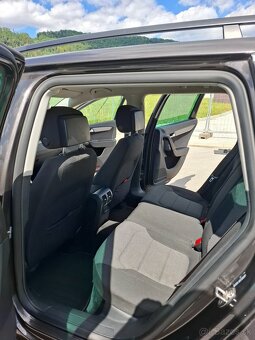 Volkswagen Passat Variant B7 DSG - 9