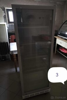 PREDAM PROFESIONÁLNE GASTRO CHLADNIČKY A CHLADIACE VYTRINY - 9