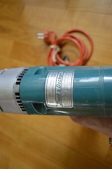 predam vrtacku Black and Decker (B&D) - 9