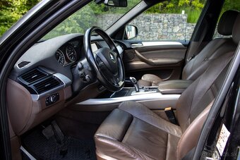 BMW X5 xDrive30d TOP STAV - 9