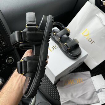 Dior sandále - 9