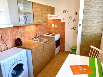 Na prenájom 1 izbový byt, Bratislava, Petržalka, Fedinova - 9