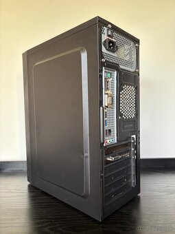 Budget Herny PC i5 4570 | RX 570 8GB | 16GB Ram - 9