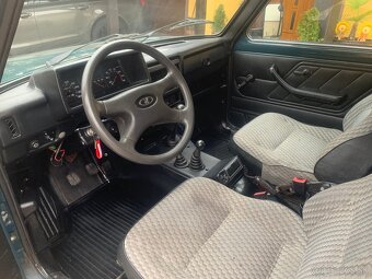 Lada Niva 1.7 4x4 - 9