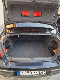 Volkswagen Passat B6 2.0 TDI CR Comfortline - 9