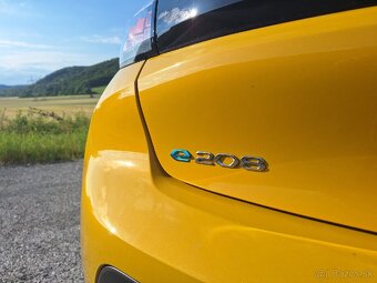 Peugeot 208 E- Active - 9