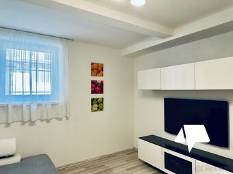 Prenájom 1 izbový byt - centrum - 9