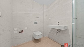 Na predaj 2-izbový ateliér na 16. poschodí v prestížnom proj - 9