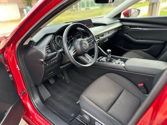 Mazda 3 2.0 Skyaktiv - 9