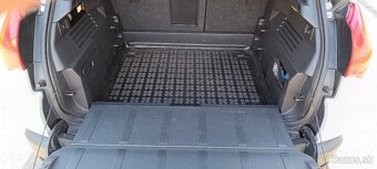 Peugeot 3008 1.6HDi - 9