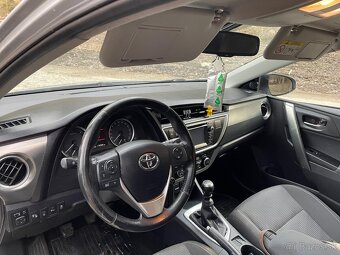 Toyota AURIS 2.0D-4D Diesel M6 TOP STAV - 9