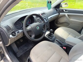 ŠKODA OCTAVIA COMBI II 1.9TDI - 9