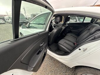 Renault Fluence Sedan 81kw Manuál - 9