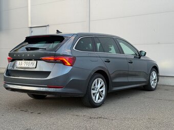 Skoda Octavia 2,0TDI DSG STYLE 2021 - 9