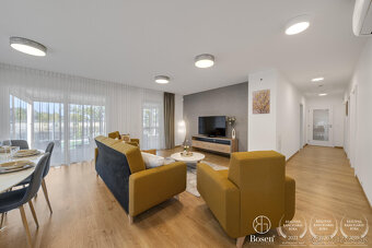 BOSEN | 4 izbový moderný dom s vírivkou, pozemok 627 m², Pen - 9