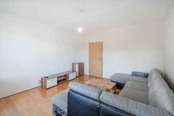 Na predaj | 2 izbový byt 62,45 m² s loggiou - Studenohorská - 9