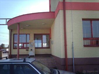 1-izbové ubytovanie vlastné sociálne zázemie Nováky - 9