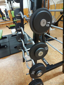 Bicepsová osa pevná váha (rovná, EZ) - NOVÁ - 9