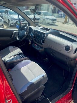 PEUGEOT PARTNER 1.6 HDI AUTOMAT - 9
