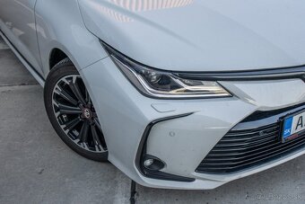 Toyota Corolla 1.8 Hybrid GR SPORT - 9