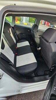 Seat leon 2.0 TDI 125kw - 9