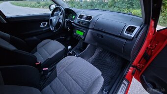 Škoda Fabia 1.2 HTP Sport - 9
