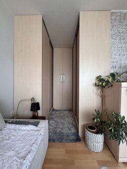 Na predaj kompletne zariadený 1-izbový byt – Martin, ul. Hur - 9