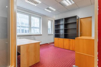 Babony TRE Kancelársky priestor/Apartmán na Nám. M. Benku, B - 9