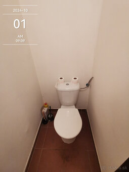 Dlhodobo prenajmem sklad 228m2. - 9