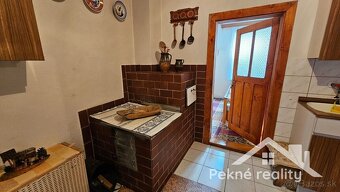 Čarovná drevenica v malebnej obci Heľpa na Horehroní - 9
