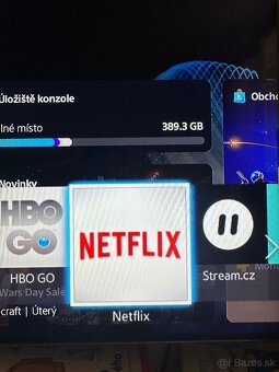 Samsung 123x69cm - 9