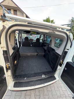 Fiat Doblo,1.6 MultiJet, Diesel, 77kw, manual - 9