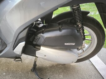 Honda SH 125 - 9