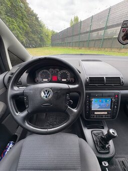 Volkswagen Sharan 1.9 TDi 85kw 4x4 - 9