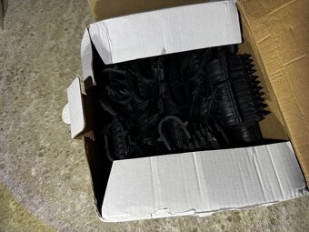 Predaj zvyškov zo stavby kurenie - 9