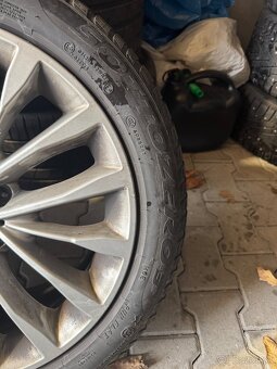 Zinná sada BMW 5 245/45 R18 runflat - 9