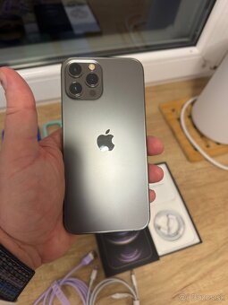 iPhone 12Pro Max...128GB...cena 270€ - 9