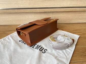 Jacquemus Le Grand Bambino hnedá kabelka - 9