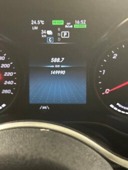 Mercedes-Benz C300 2.0 Diesel PHEV | 2020 | 143 kW | - 9