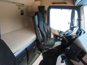 MERCEDES-BENZ ACTROS 1851, EURO6, Aut, Tank 1300 L - 9