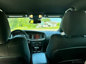 Dodge Charger V8 5,7 2016 krasne príležitosť - 9