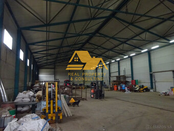 Predám veľký priemyselný areál s halami v Nových Zámkoch - 9
